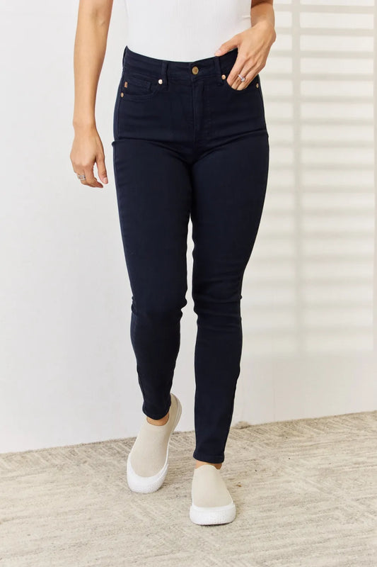 Judy Blue Tummy Control Skinny Jeans | Flattering Full Size Denim