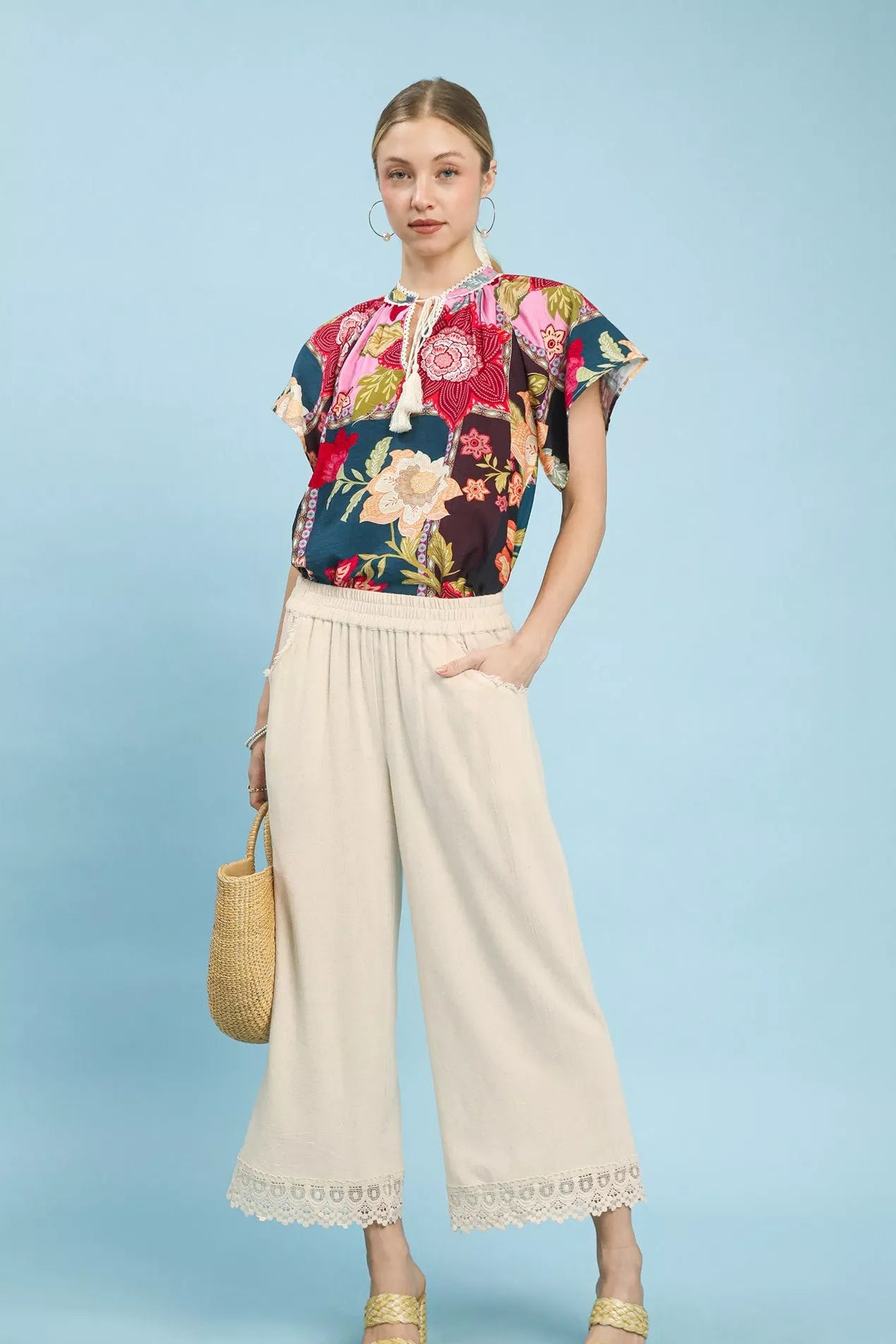 Umgee linen wide leg cropped pants from the front highlighting lace trim detail and easy, comfortable fit