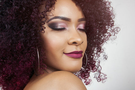 Colors That Flatter Cool Skin Tones: Style Tips & Trends