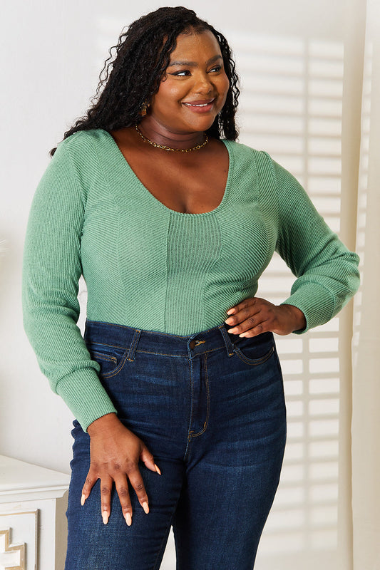 Scoop Neck Long-Sleeve Top | Classic, Comfortable & Versatile Style