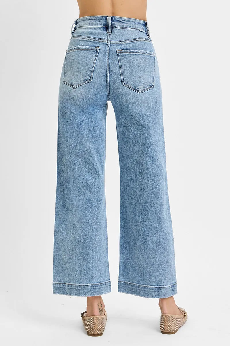 RISEN Full Size Collection | Modern Plus-Size Jeans & Outfits 2025