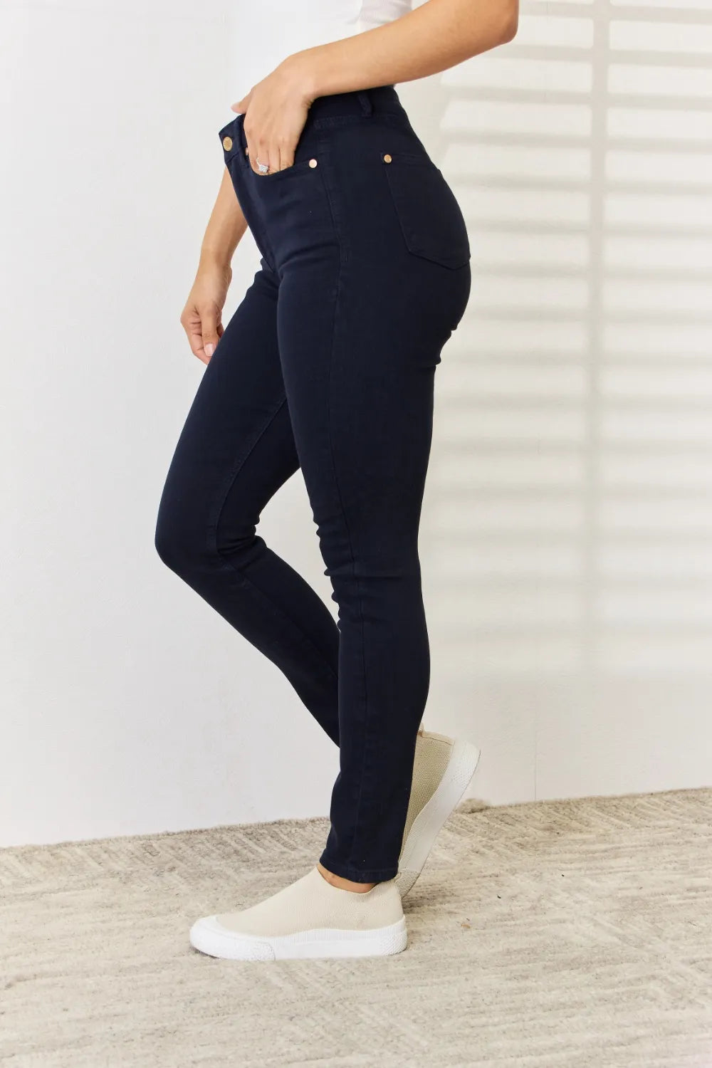 Judy Blue Tummy Control Skinny Jeans | Flattering Full Size Denim