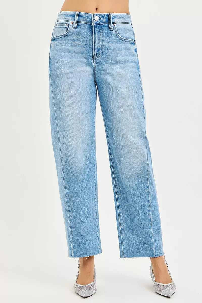 Full Size Slouchy Cropped Jeans with Curved Side Seam | Centprime