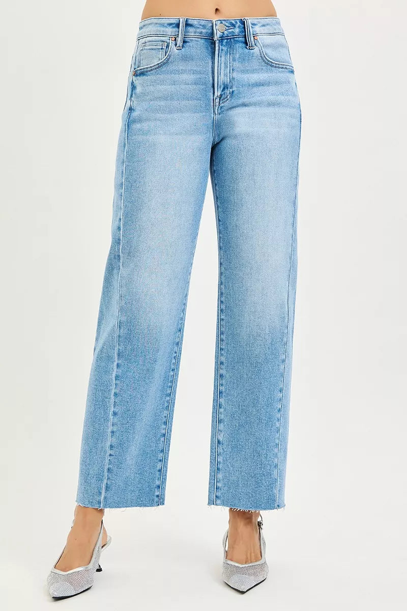 Full Size Slouchy Cropped Jeans with Curved Side Seam | Centprime